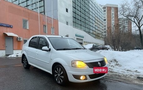 Renault Logan I, 2011 год, 435 000 рублей, 2 фотография