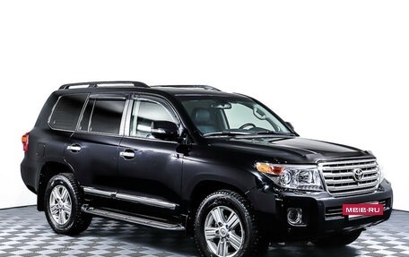 Toyota Land Cruiser 200, 2014 год, 4 177 000 рублей, 3 фотография