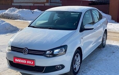 Volkswagen Polo VI (EU Market), 2014 год, 900 000 рублей, 1 фотография