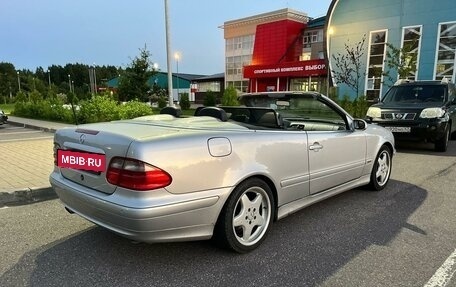 Mercedes-Benz CLK-Класс, 2001 год, 1 650 000 рублей, 3 фотография