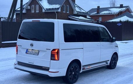 Volkswagen Multivan T6 рестайлинг, 2021 год, 7 999 999 рублей, 3 фотография