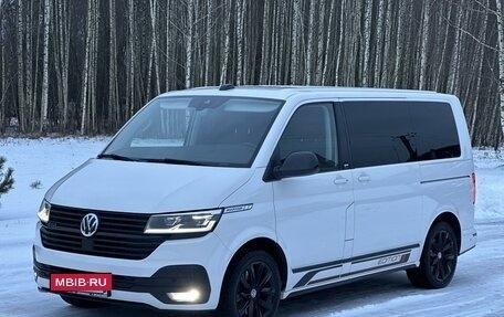 Volkswagen Multivan T6 рестайлинг, 2021 год, 7 999 999 рублей, 7 фотография