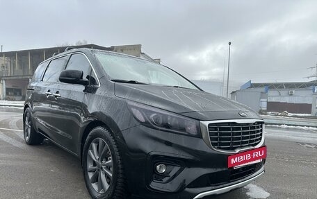 KIA Carnival III, 2018 год, 2 750 000 рублей, 5 фотография