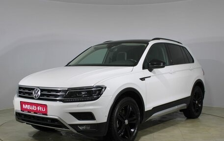 Volkswagen Tiguan II, 2020 год, 2 750 000 рублей, 1 фотография