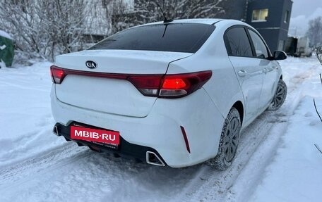 KIA Rio IV, 2020 год, 999 000 рублей, 2 фотография