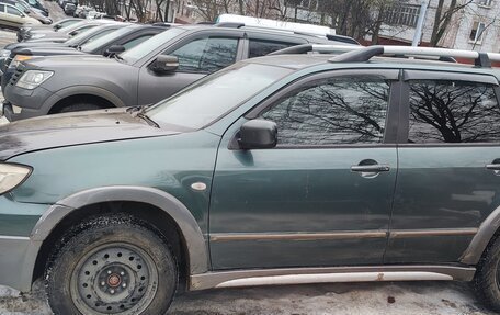 Mitsubishi Outlander III рестайлинг 3, 2005 год, 415 000 рублей, 4 фотография