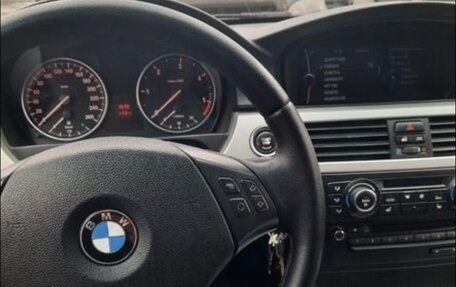 BMW 3 серия, 2009 год, 990 000 рублей, 3 фотография