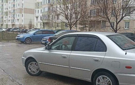 Hyundai Accent II, 2000 год, 6 фотография