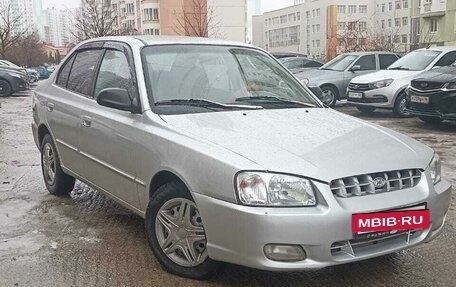 Hyundai Accent II, 2000 год, 5 фотография