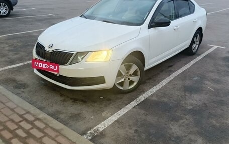 Skoda Octavia, 2018 год, 1 160 000 рублей, 10 фотография