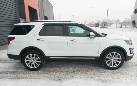 Ford Explorer VI, 2017 год, 2 999 000 рублей, 4 фотография