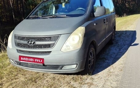 Hyundai Grand Starex Grand Starex I рестайлинг 2, 2008 год, 990 000 рублей, 6 фотография