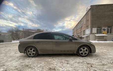 Honda Civic VIII, 2008 год, 700 000 рублей, 3 фотография