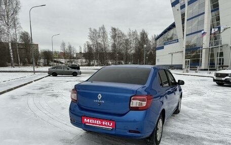 Renault Logan II, 2017 год, 700 000 рублей, 6 фотография