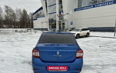 Renault Logan II, 2017 год, 700 000 рублей, 7 фотография