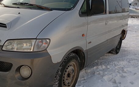 Hyundai Starex I рестайлинг, 2002 год, 345 000 рублей, 2 фотография