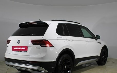 Volkswagen Tiguan II, 2020 год, 2 750 000 рублей, 5 фотография