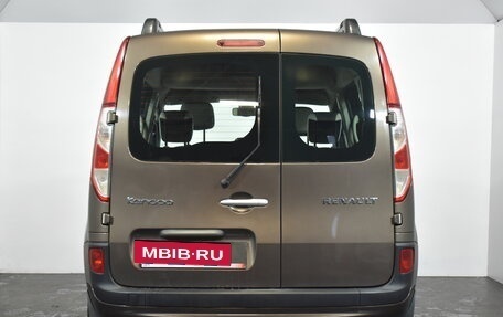 Renault Kangoo II рестайлинг, 2014 год, 869 000 рублей, 5 фотография