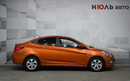 Hyundai Solaris II рестайлинг, 2014 год, 1 120 000 рублей, 9 фотография