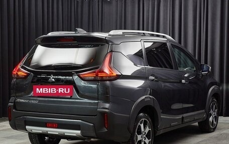 Mitsubishi Xpander, 2022 год, 2 699 000 рублей, 4 фотография