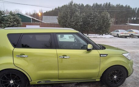 KIA Soul II рестайлинг, 2015 год, 1 530 000 рублей, 18 фотография