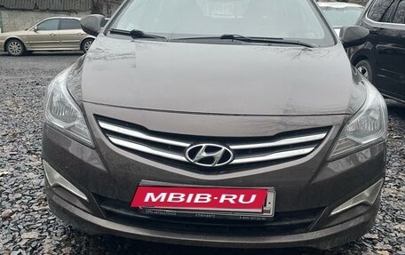 Hyundai Solaris II рестайлинг, 2014 год, 1 090 000 рублей, 2 фотография