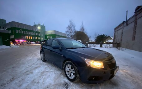 Chevrolet Cruze II, 2012 год, 730 000 рублей, 3 фотография