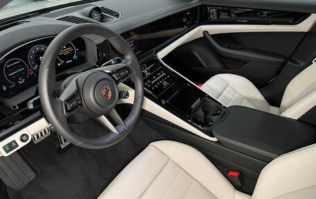 Porsche Panamera, 2024 год, 26 867 700 рублей, 15 фотография