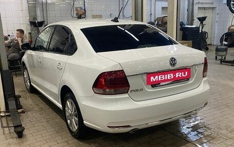 Volkswagen Polo VI (EU Market), 2017 год, 890 000 рублей, 3 фотография