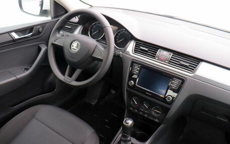 Skoda Rapid I, 2019 год, 1 145 000 рублей, 13 фотография