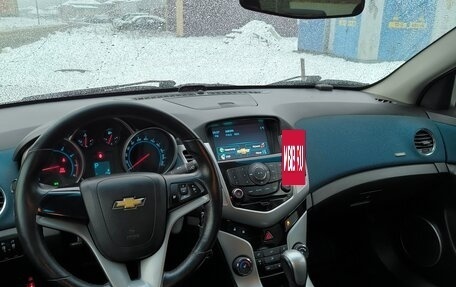 Chevrolet Cruze II, 2012 год, 930 000 рублей, 9 фотография