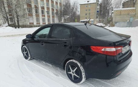 KIA Rio III рестайлинг, 2013 год, 725 000 рублей, 3 фотография