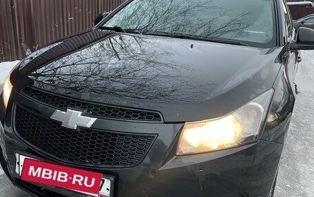 Chevrolet Cruze II, 2012 год, 550 000 рублей, 9 фотография