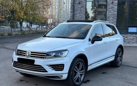 Volkswagen Touareg III, 2018 год, 3 450 000 рублей, 10 фотография