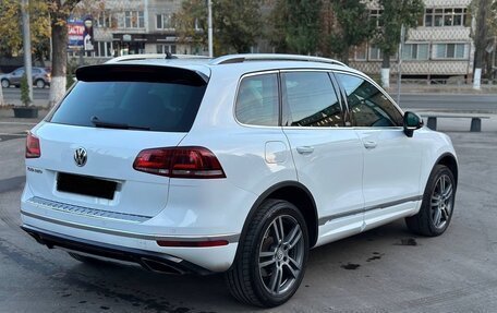 Volkswagen Touareg III, 2018 год, 3 450 000 рублей, 8 фотография