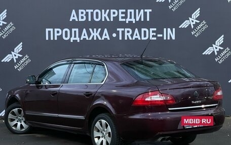 Skoda Superb III рестайлинг, 2009 год, 885 000 рублей, 6 фотография