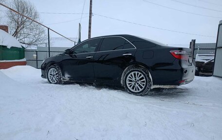 Toyota Camry, 2015 год, 2 350 000 рублей, 2 фотография