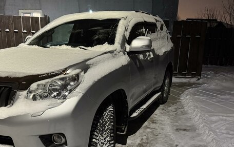 Toyota Land Cruiser Prado 150 рестайлинг 2, 2012 год, 3 450 000 рублей, 13 фотография