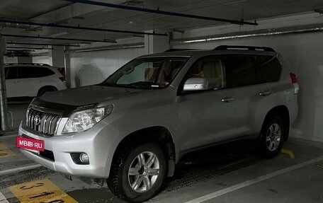 Toyota Land Cruiser Prado 150 рестайлинг 2, 2012 год, 3 450 000 рублей, 6 фотография