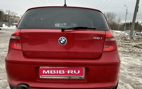 BMW 1 серия, 2011 год, 1 200 000 рублей, 2 фотография