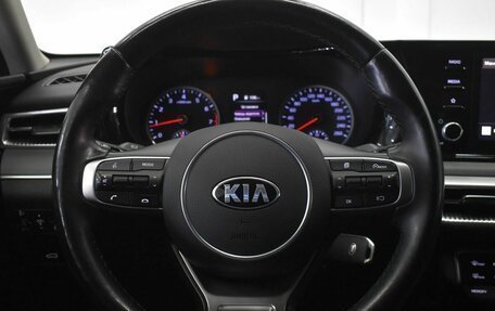 KIA K5, 2021 год, 2 250 000 рублей, 9 фотография