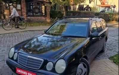 Mercedes-Benz E-Класс, 2001 год, 370 000 рублей, 1 фотография