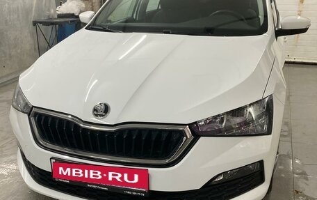 Skoda Rapid II, 2021 год, 1 680 000 рублей, 2 фотография