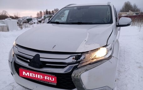 Mitsubishi Pajero Sport III рестайлинг, 2018 год, 2 620 000 рублей, 1 фотография