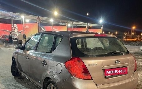 KIA cee'd I рестайлинг, 2008 год, 350 000 рублей, 8 фотография