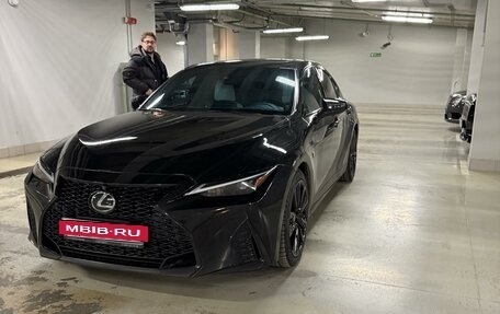 Lexus IS III, 2021 год, 6 000 000 рублей, 9 фотография