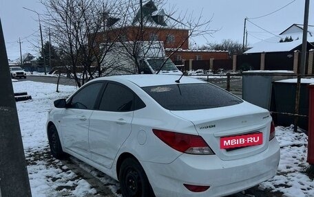 Hyundai Solaris II рестайлинг, 2012 год, 775 000 рублей, 4 фотография