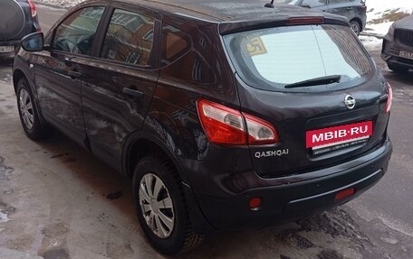 Nissan Qashqai, 2011 год, 899 000 рублей, 9 фотография