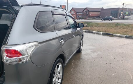 Mitsubishi Outlander III рестайлинг 3, 2012 год, 1 890 000 рублей, 15 фотография