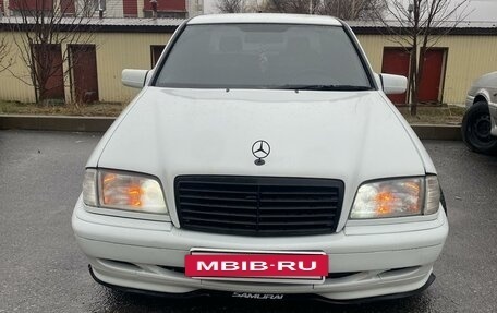 Mercedes-Benz C-Класс, 1998 год, 575 000 рублей, 4 фотография